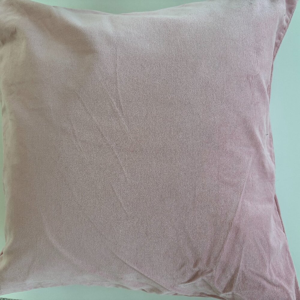 CHRISTMAS PILLOW - Picture 3 of 3